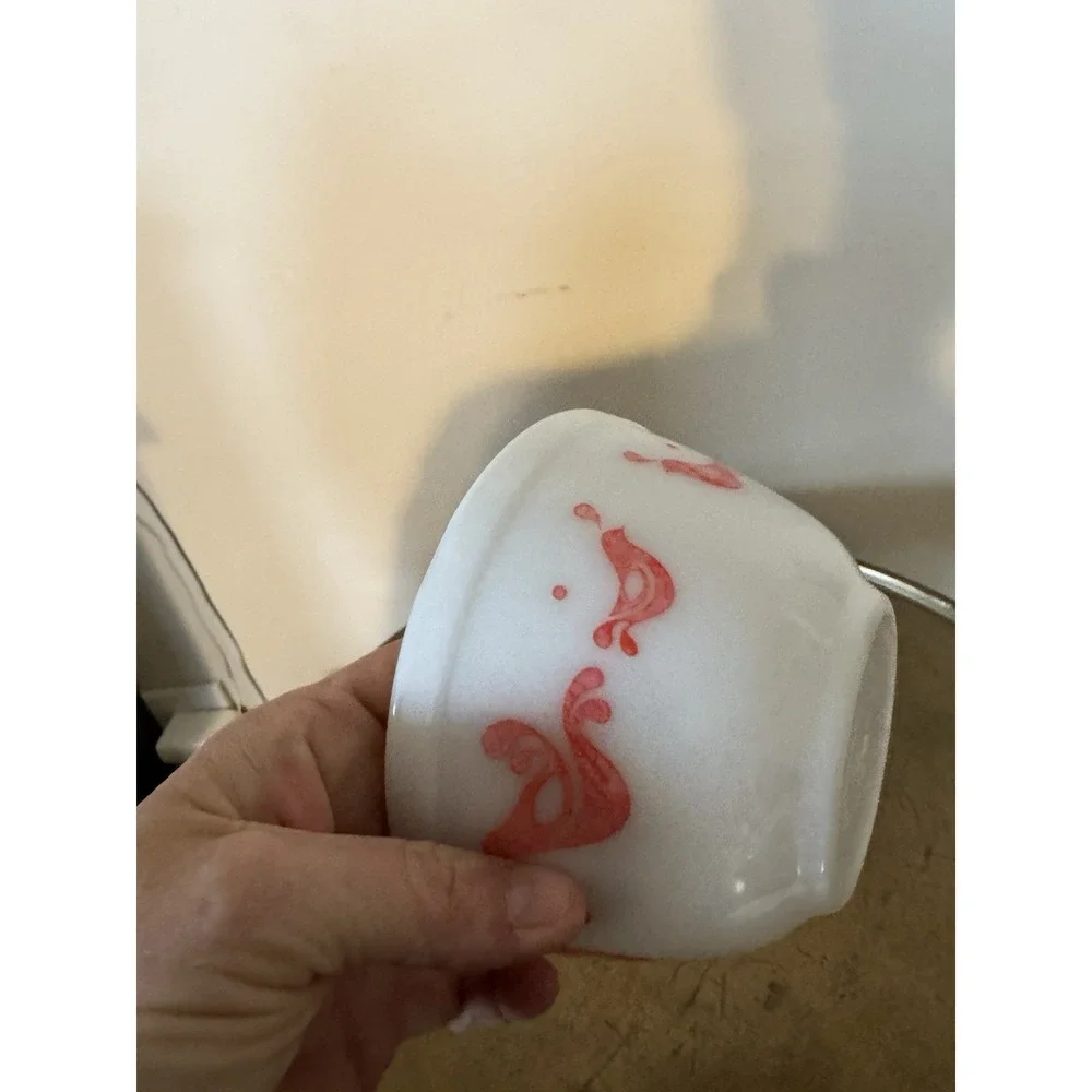 Pyrex Friendship Bird Milk Glass Mixing Bowl Flaw Faded